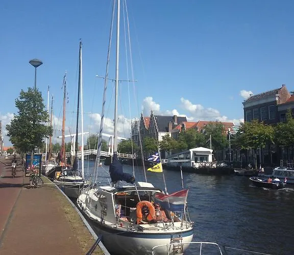 De Witte Olyphant Apartment Haarlem